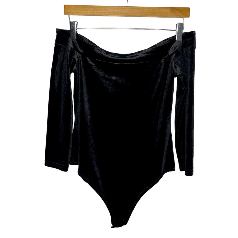 GBG Guess G by Guess Black Long sleeve Off the Shoulder Velvet Bodysuit Size Sml